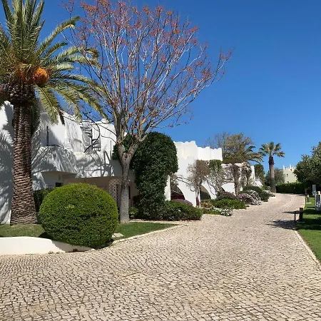 Sea & Golf Vila Gaivota *